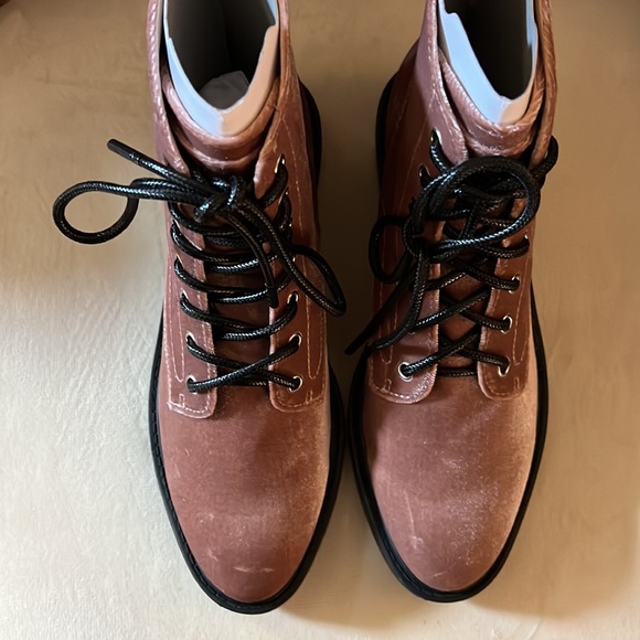 Dolce Vita Shoes - 🔵🔵 DOLCE VITA 🔵🔵 ROSE VELVET MOTO BOOTS NWT